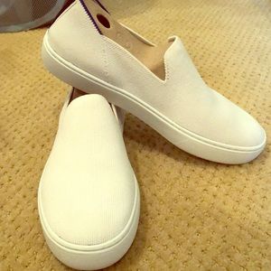 NEW- White Rothy’s Sneaker